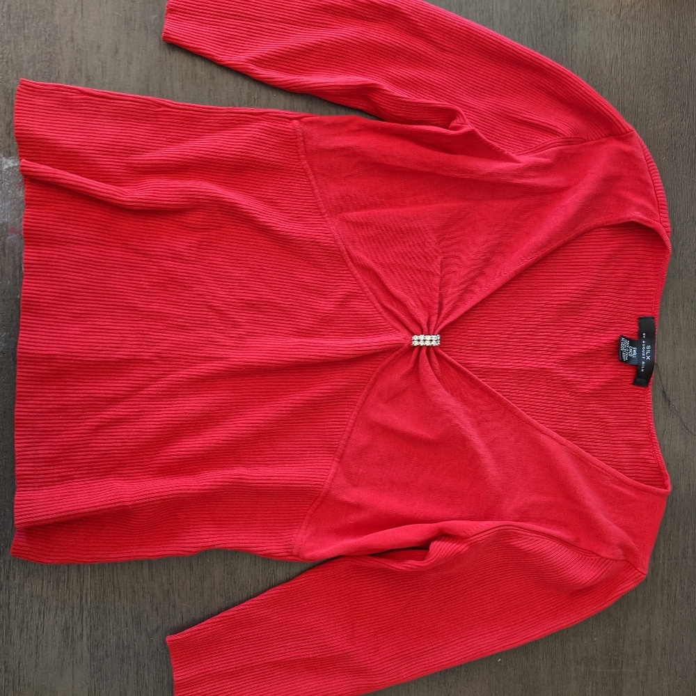 Women's sweater